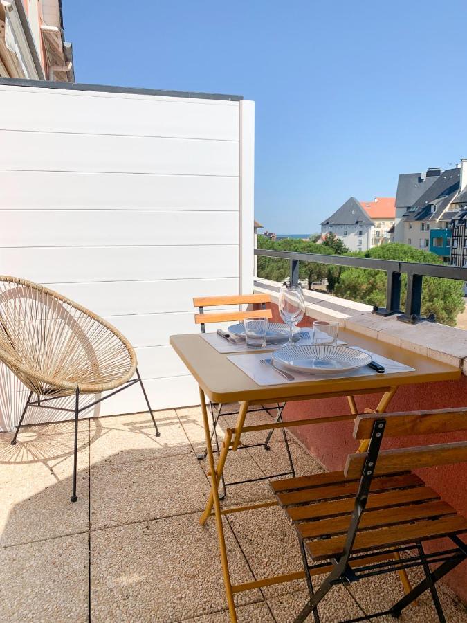 Duplex 2 Pieces Port Cabourg - 2 A 4 Personnes - Terrasse - Vue Port - Exclusif Book Ing Apartment Dives-sur-Mer Exterior foto